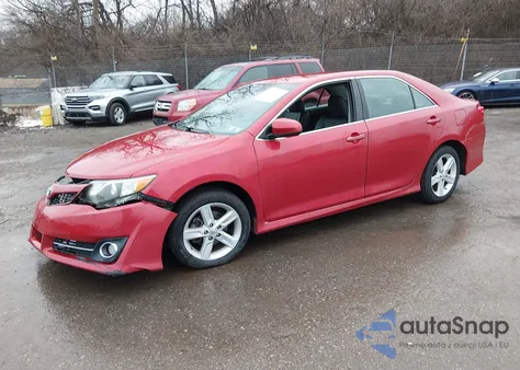2012 Toyota Camry Se z USA, uszkodzony, nr VIN 4T1BF1FK2CU550248